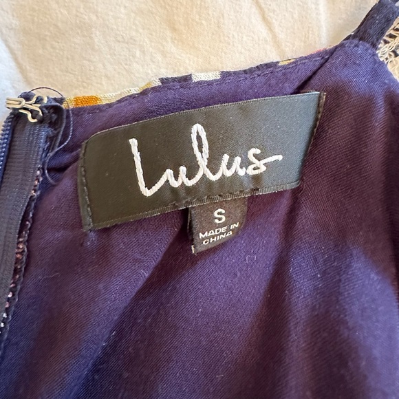 Blue and pink floral maxi dress with slit from Lulus. - Picture 5 of 5